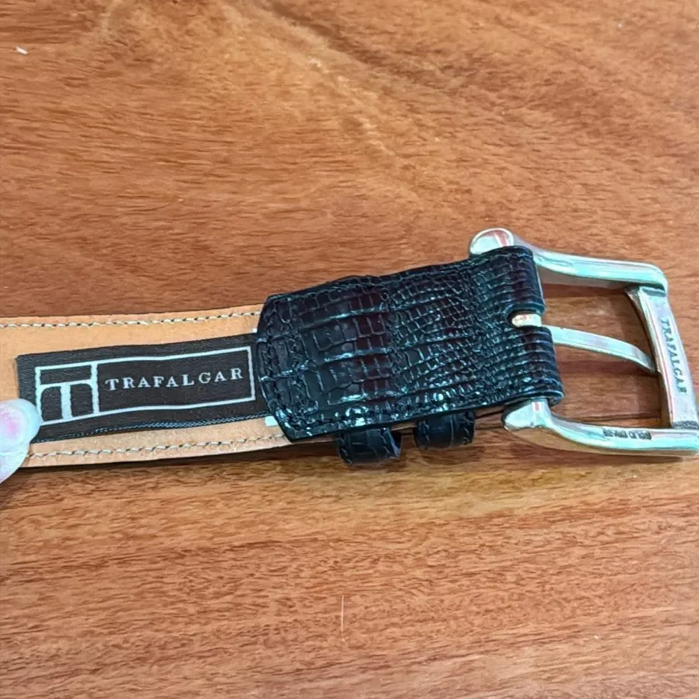 Trafalgar Eastbrook Italian Calfskin Leather Brown Belt‎ 44 / 110 Nickel Buckle